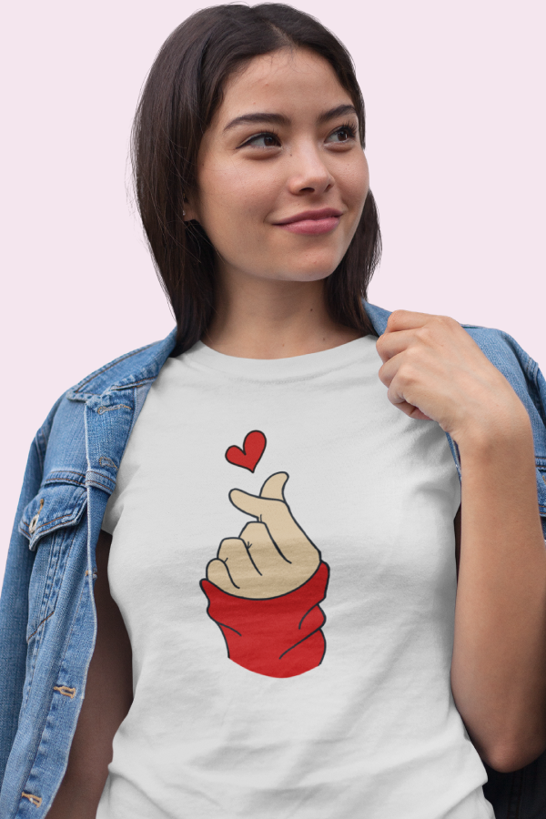 Finger Heart White T-shirt - Kpop Love - Merchkart